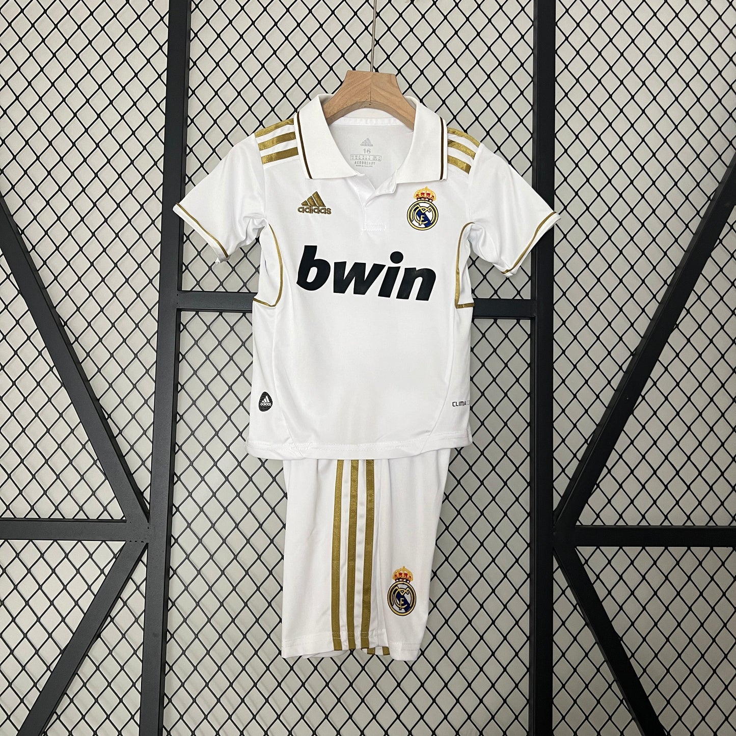 Real Madrid 11/12 Home Jersey Kids