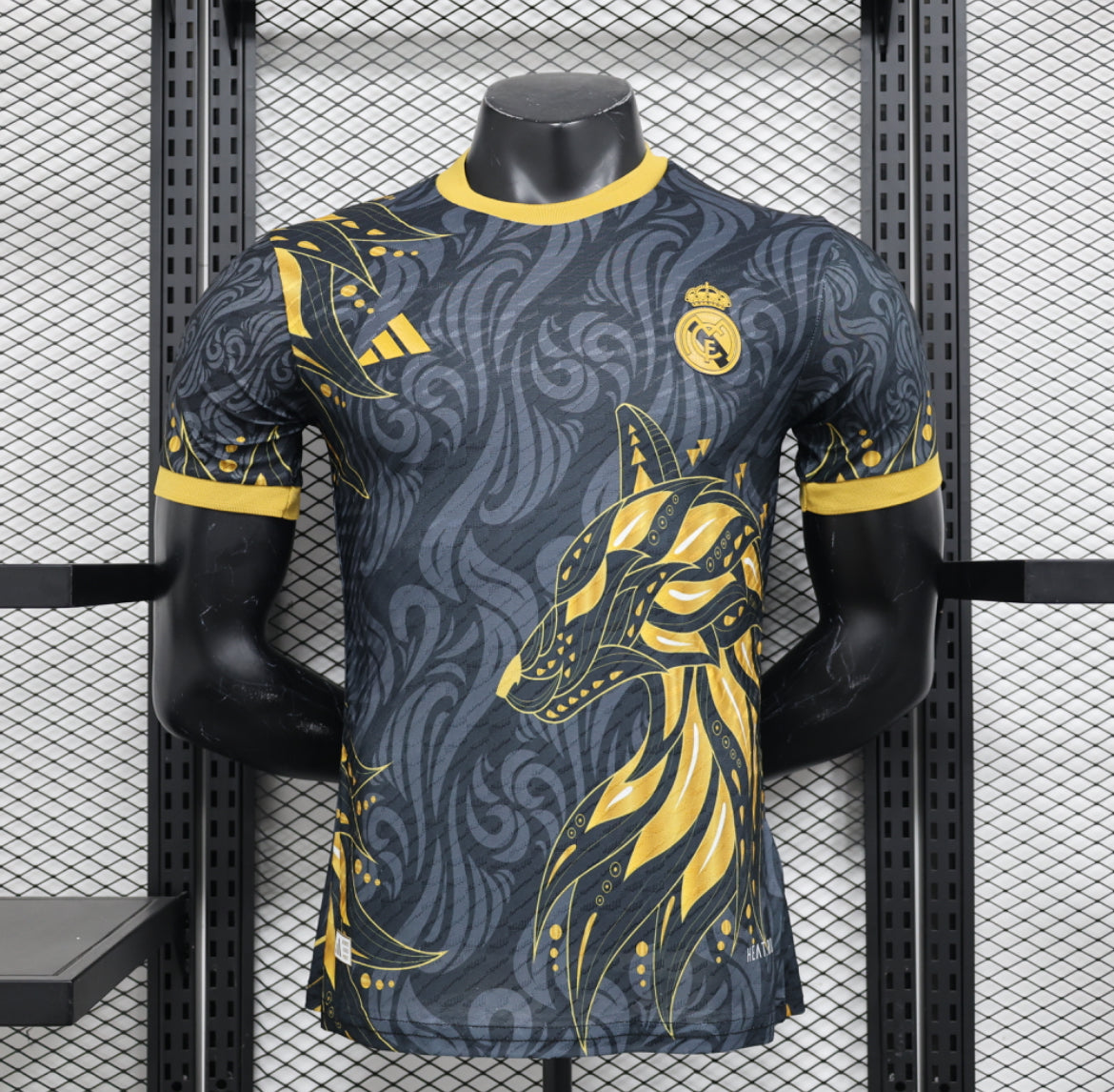 Real Madrid "Golden Wolf" Special Kit