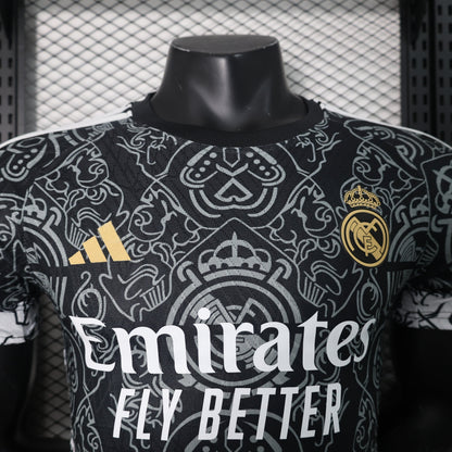 Real Madrid "Royal Majesty" Special Kit