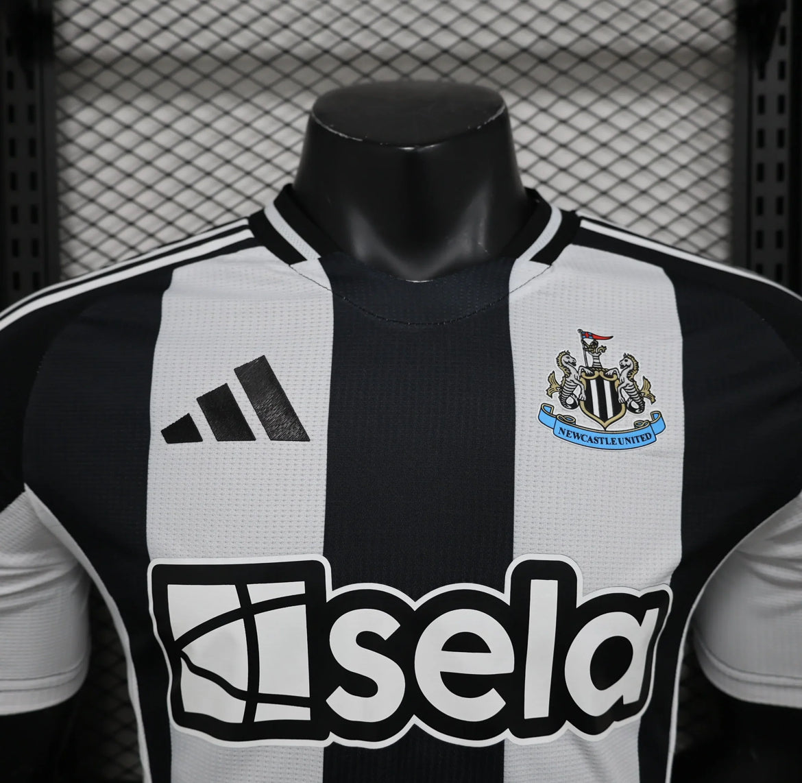 Newcastle 2024-2025 Home Kit