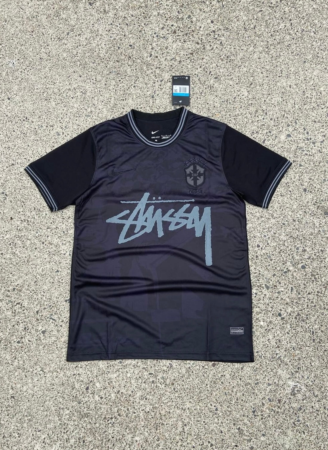 Stüssy x Brazil "Blackout" Special Kit