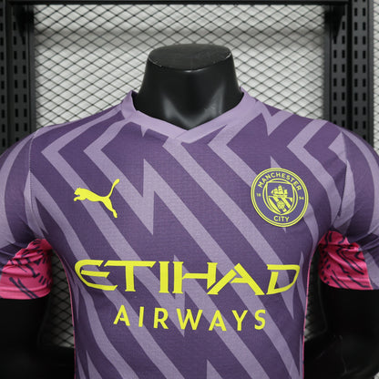 Manchester City "Violet Velocity" Special Kit