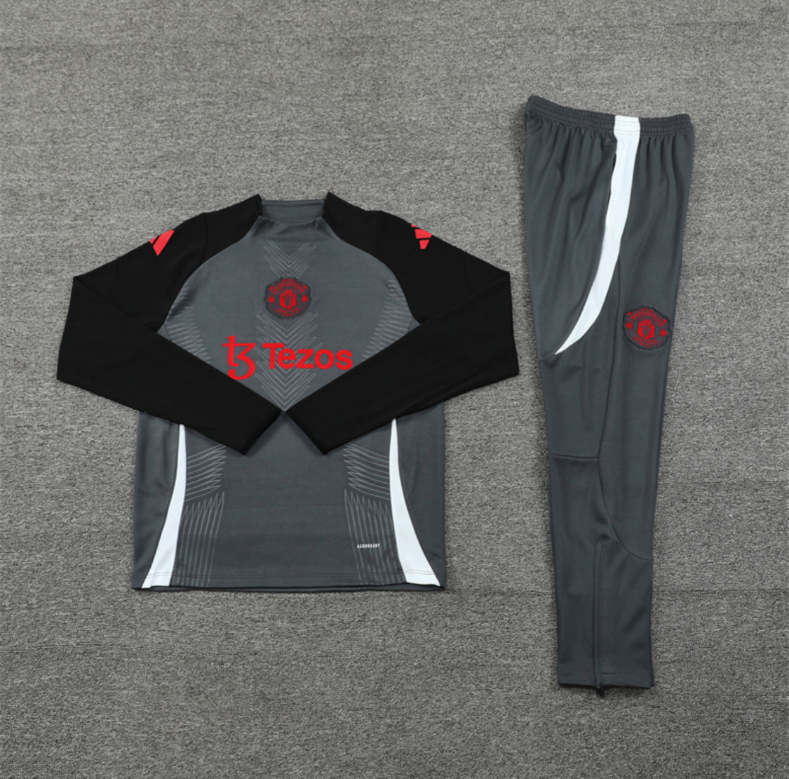 Manchester United Gray Tracksuit III