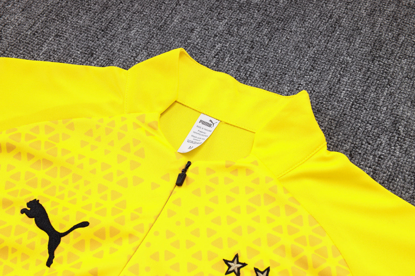 Borussia Dortmund Black and Yellow Tracksuit