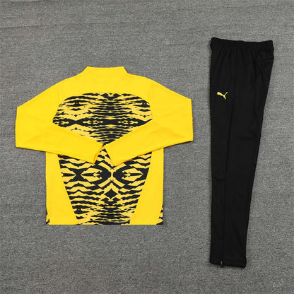 Borussia Dortmund Black and Yellow Tracksuit