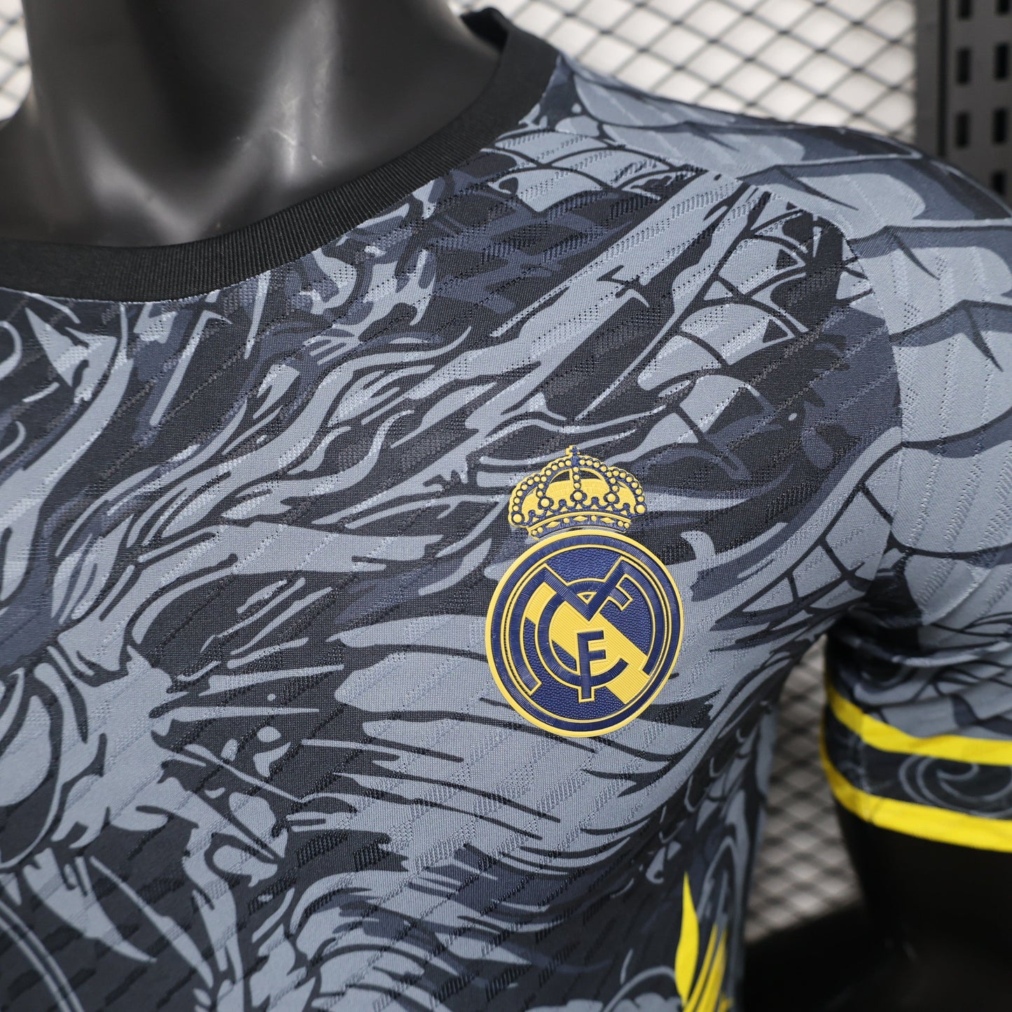 Real Madrid "Thunder Dragon" Special Kit