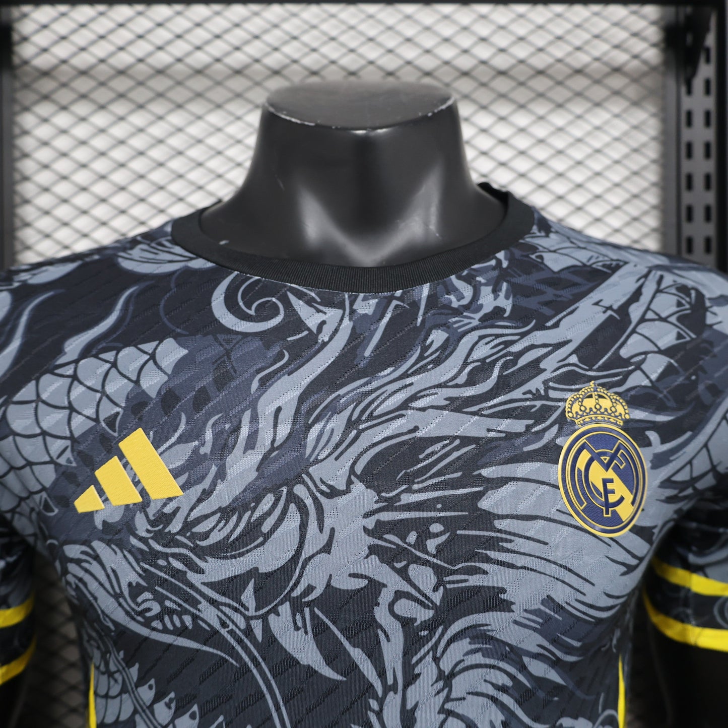 Real Madrid "Thunder Dragon" Special Kit