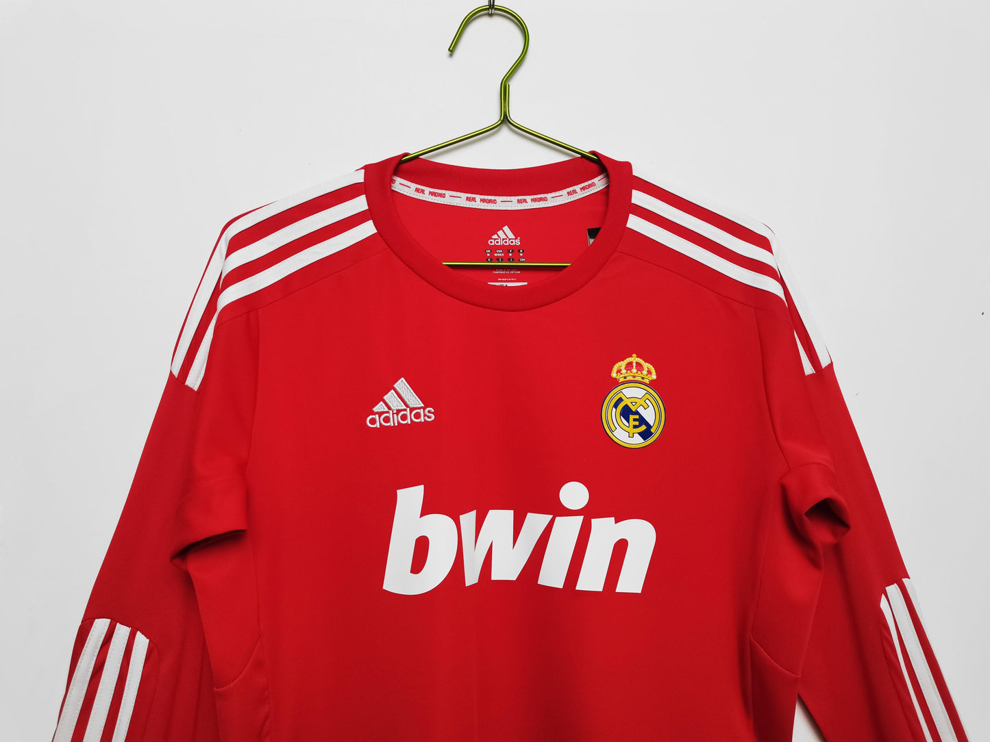 Real Madrid 2011-2012 Away Kit