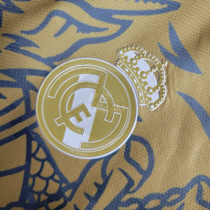 Real Madrid "Dragón Dorado" Special Kit